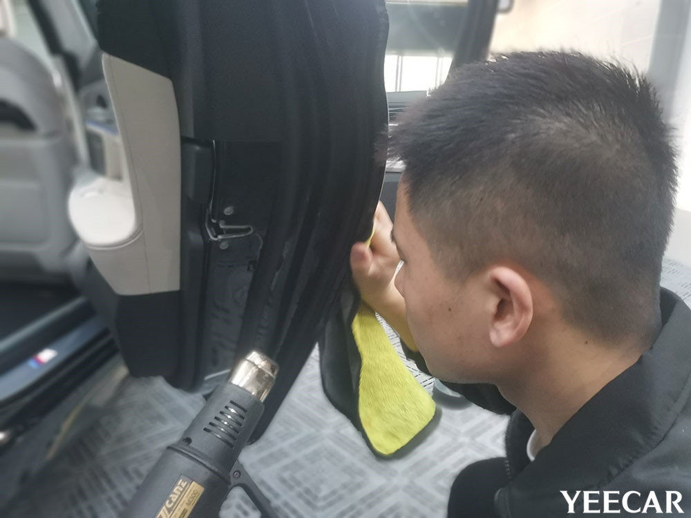 宝马740LI施工YEECAR隐形车衣过程展示（图十  预留收边）