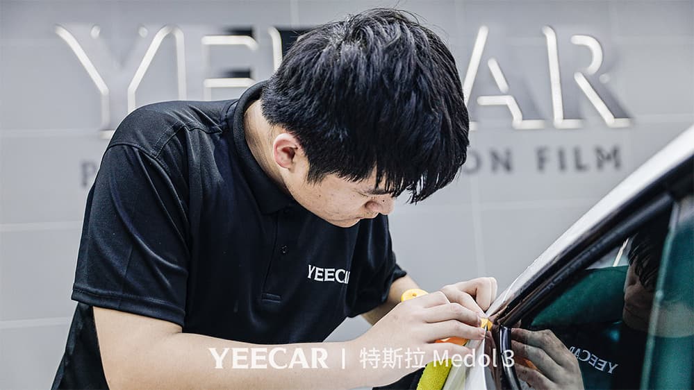 特斯拉Model3白色施工YEECAR隐形车衣流程及效果展示（图二一）
